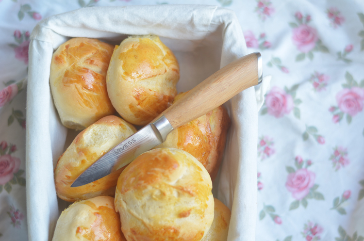 Rezept: Fluffige Brötchen selbst backen