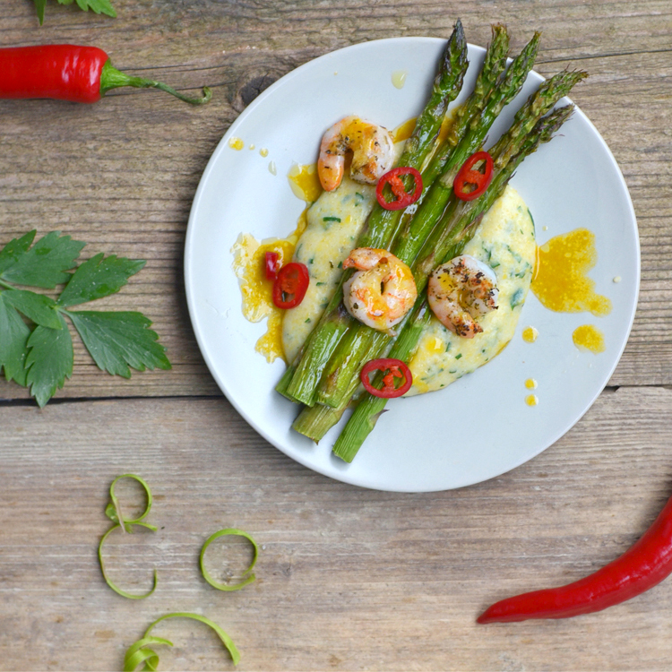 Rezept-Spargel-Polenta-Liebstöckel-Garnelen-Mangosoße Rezept-Spargel-Polenta-Liebstöckel-Garnelen-Mangosoße
