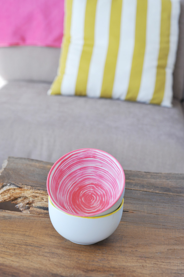 DIY: Handgemalte Schalen