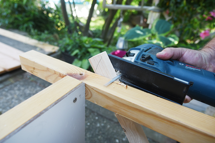 tisch-zum-gaertnern-diy